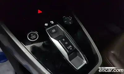 Audi Q4 e-tron 2022 0.2 гидро в Москве № 135380, миниатюра 9