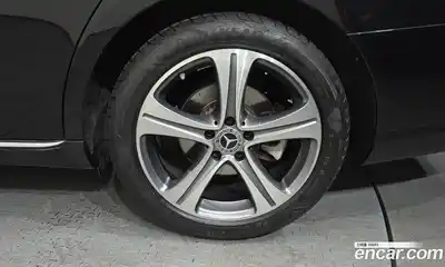 Mercedes-Benz E-Class 2018 2.0 гидро в Москве № 141896, миниатюра 5