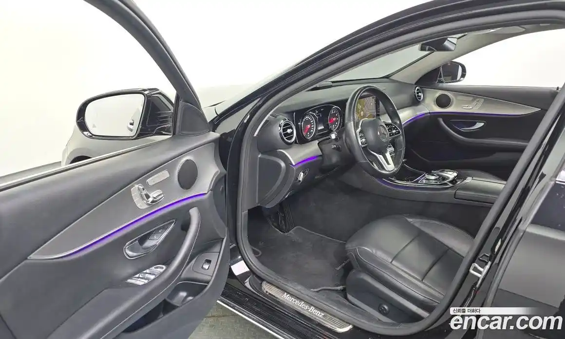 Mercedes-Benz E-Class 2018 2.0 гидро в Москве № 141896, фото 10