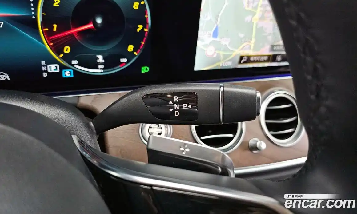 Mercedes-Benz E-Class 2022 2.0 гидро в Москве, фото 9