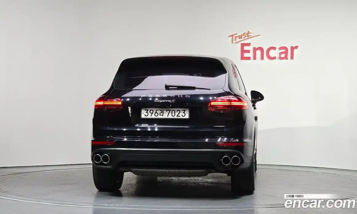 Porsche Cayenne 2015 3.6 гидро в Москве № 146607, фото 4