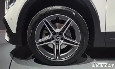 Mercedes-Benz GLB-Class 2021 2.0 гидро в Москве № 150919, миниатюра 5