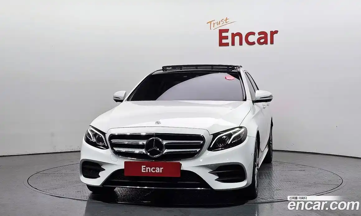 Mercedes-Benz E-Class 2019 2.0 гидро в Москве, фото 3