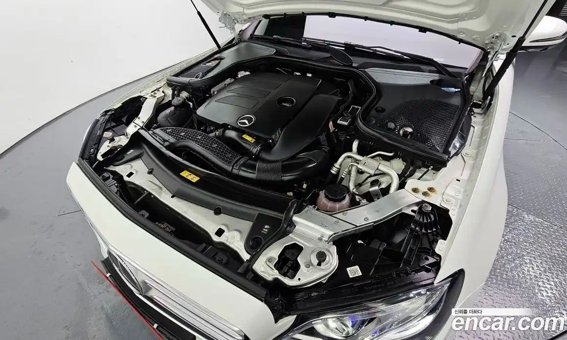 Mercedes-Benz E-Class 2019 2.0 гидро в Москве, фото 6