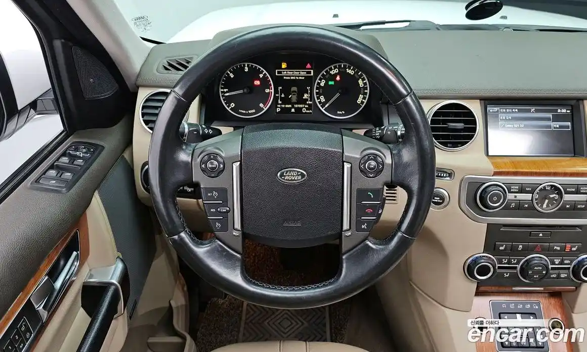 Land Rover Discovery 2014 3.0 гидро в Москве № 154182, фото 13