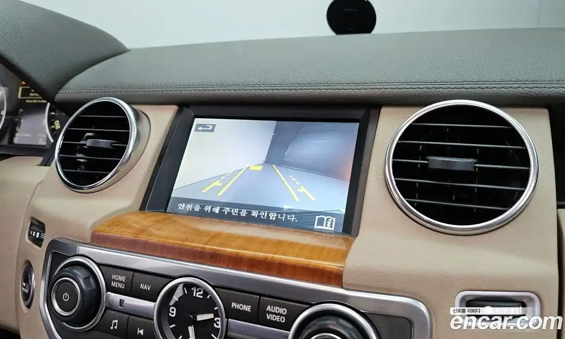 Land Rover Discovery 2014 3.0 гидро в Москве № 154182, фото 16