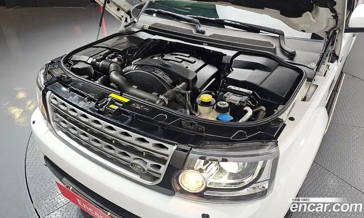 Land Rover Discovery 2014 3.0 гидро в Москве № 154182, фото 6