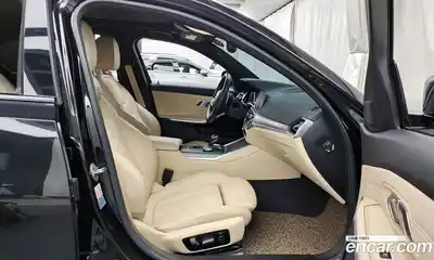 BMW 3-Series 2019 2.0 гидро в Москве № 157374, миниатюра 11