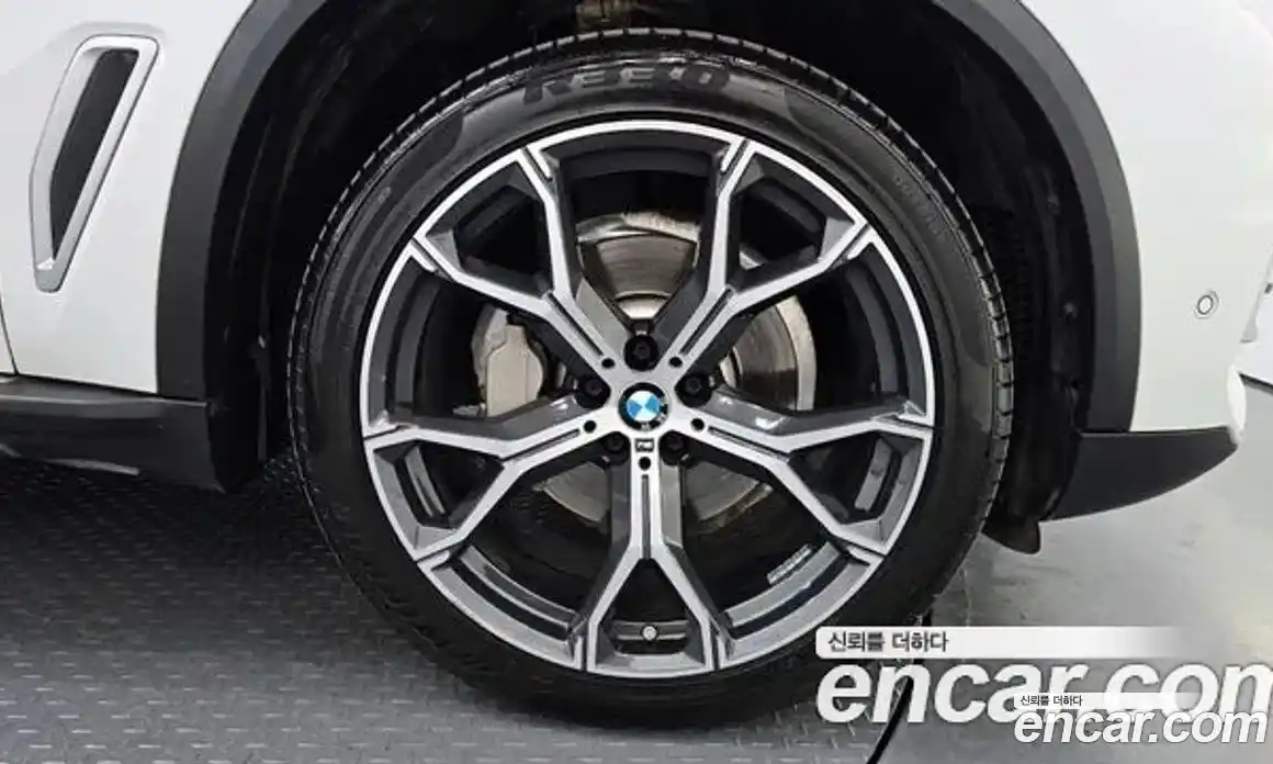 BMW X5 2019 3.0 гидро в Москве № 158287, фото 5