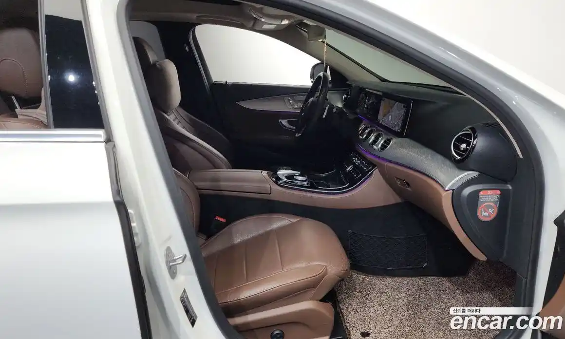Mercedes-Benz E-Class 2017 2.0 гидро в Москве № 160847, фото 11