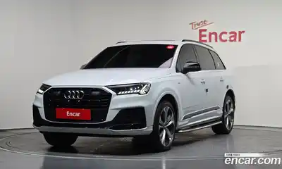 Audi Q7, 2022