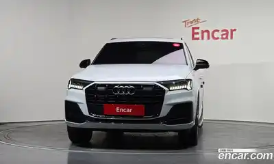 Audi Q7 2022 3.0 гидро в Москве № 162971, миниатюра 3