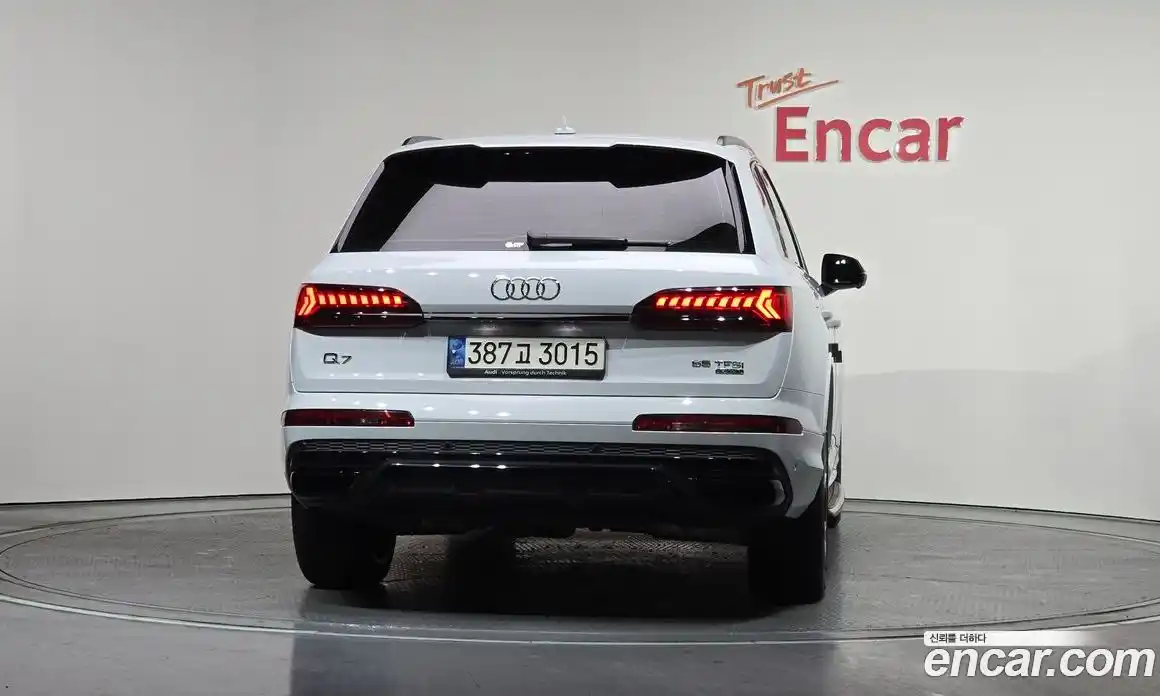 Audi Q7 2022 3.0 гидро в Москве № 162971, фото 4