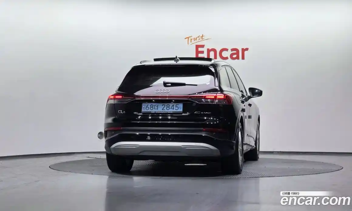 Audi Q4 e-tron 2022 0.2 гидро в Москве № 163137, фото 3