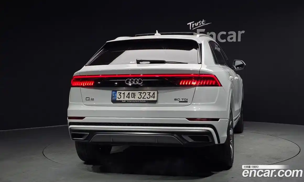 Audi Q8 2022 3.0 гидро в Москве № 163246, фото 4