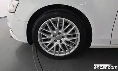 Audi A4 2015 2.0 гидро в Москве № 163650, миниатюра 5