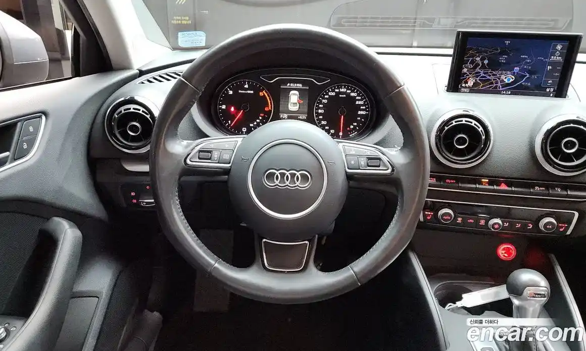 Audi A3 2014 2.0 гидро в Москве № 163655, фото 13