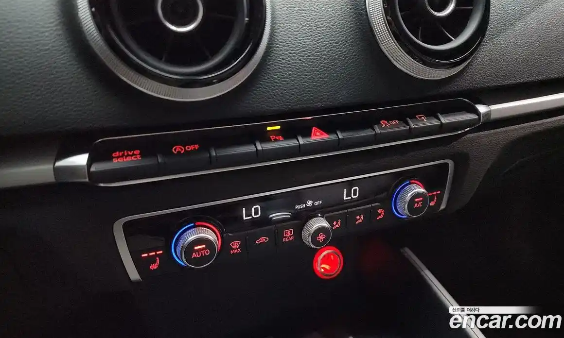 Audi A3 2014 2.0 гидро в Москве № 163655, фото 16