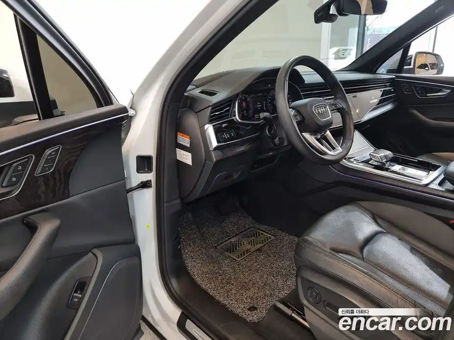 Audi Q7 2022 3.0 гидро в Москве № 164121, фото 14