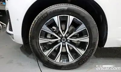 Volvo XC60 2025 2.0 гидро в Москве № 164151, миниатюра 5