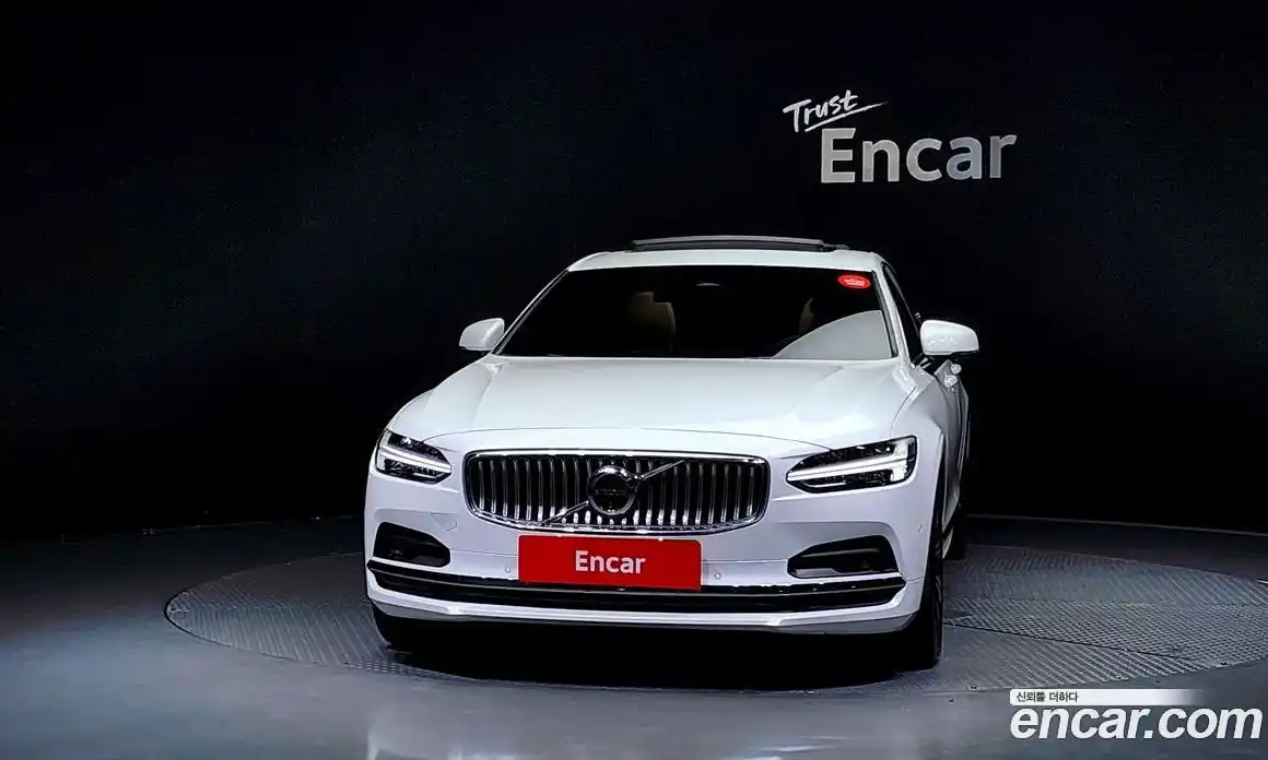 Volvo S90 2024 2.0 гидро в Москве № 164310, фото 3