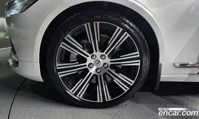 Volvo S90 2024 2.0 гидро в Москве № 164310, миниатюра 5