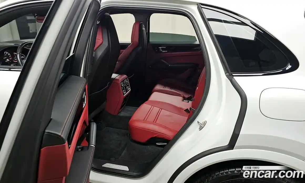 Porsche Cayenne 2020 3.0 гидро в Москве № 165448, фото 11