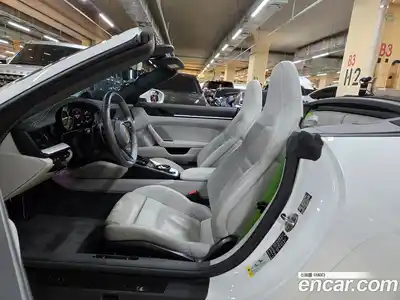 Porsche 911 2023 3.6 гидро в Москве № 165745, миниатюра 9