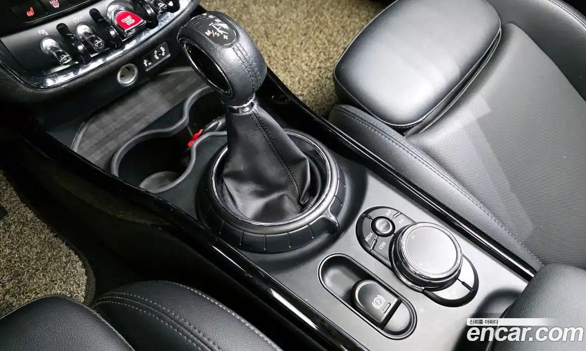 Mini Clubman 2017 1.5 гидро в Москве № 167147, фото 9
