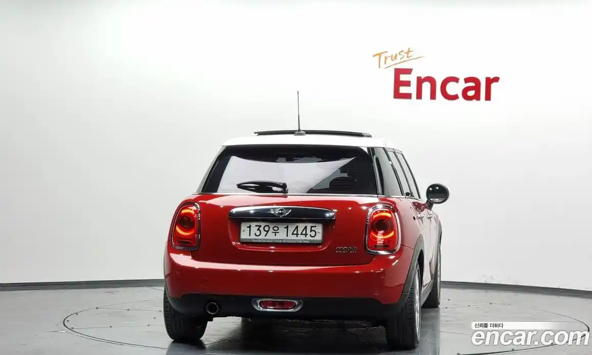 Mini Cooper 2015 1.5 гидро в Москве № 167198, фото 4