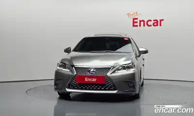 Lexus CT200h 2018 1.8 гидро в Москве № 168320, миниатюра 3