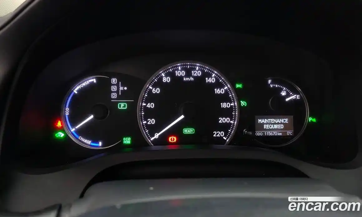 Lexus CT200h 2018 1.8 гидро в Москве № 168320, фото 8