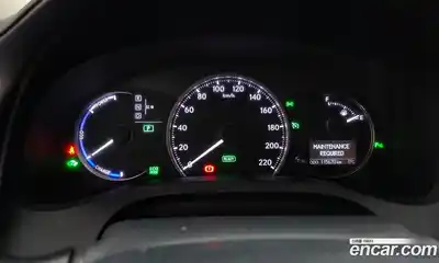 Lexus CT200h 2018 1.8 гидро в Москве № 168320, миниатюра 8