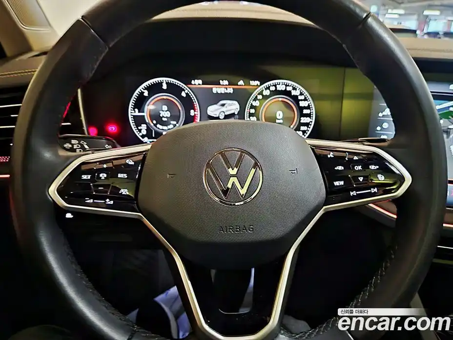 Volkswagen Touareg 2023 3.0 гидро в Москве № 168755, фото 13