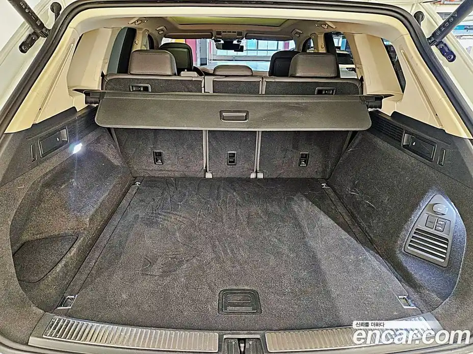 Volkswagen Touareg 2023 3.0 гидро в Москве № 168755, фото 19