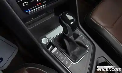 Volkswagen Tiguan 2022 2.0 гидро в Москве № 168903, миниатюра 9