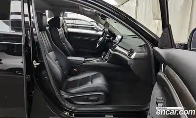 Honda Accord 2018 1.5 гидро в Москве № 170541, миниатюра 11