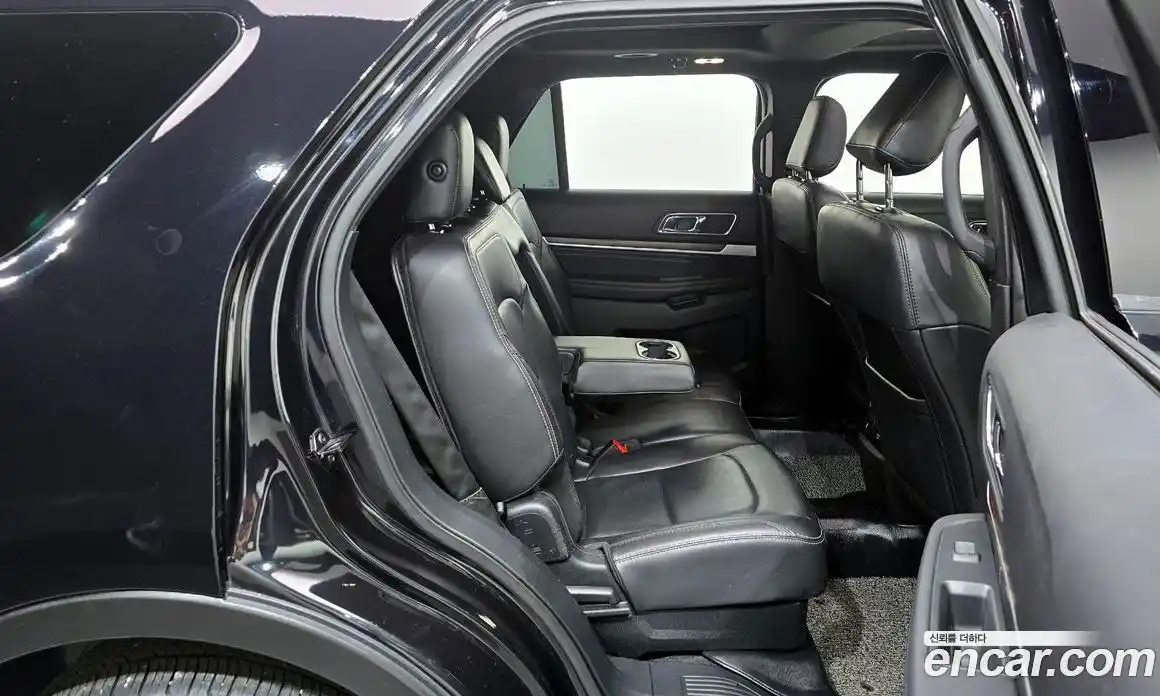 Ford Explorer 2019 2.3 гидро в Москве № 170935, фото 12