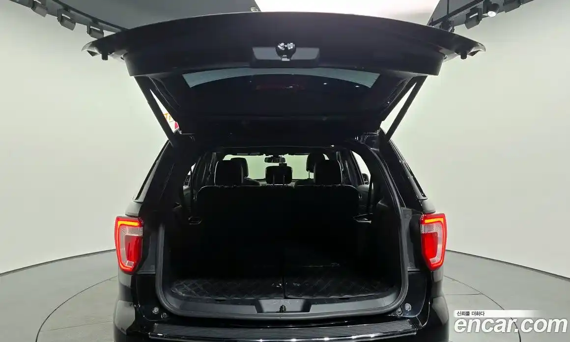 Ford Explorer 2019 2.3 гидро в Москве № 170935, фото 20