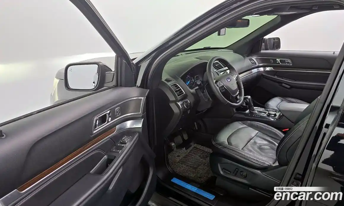 Ford Explorer 2019 2.3 гидро в Москве № 170935, фото 10