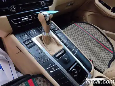 Porsche Macan 2016 3.0 гидро в Москве № 187032, миниатюра 10