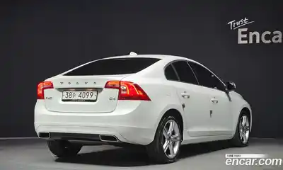 Volvo S60 2017 2.0 гидро в Москве № 190338, миниатюра 2