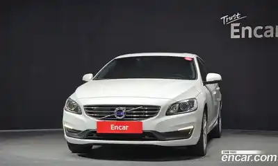 Volvo S60 2017 2.0 гидро в Москве № 190338, миниатюра 3