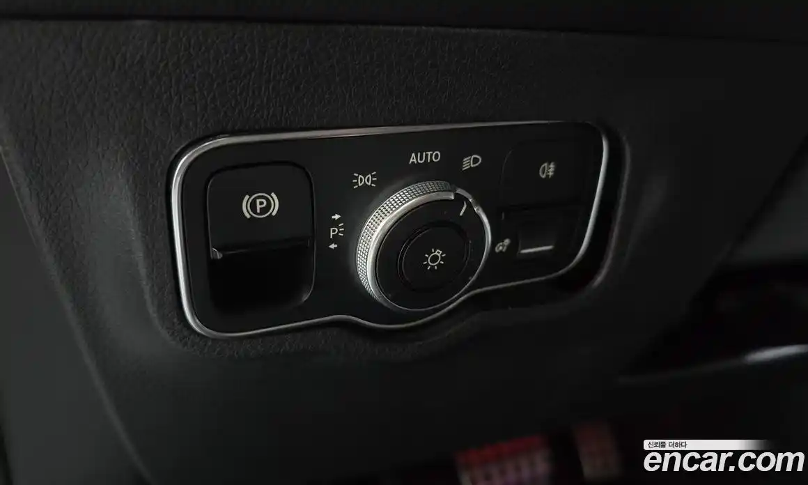 Mercedes-Benz GLB-Class 2021 2.0 гидро в Москве № 194539, фото 17