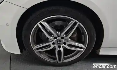 Mercedes-Benz E-Class 2019 1.9 гидро в Москве № 195210, миниатюра 5