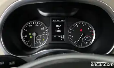 Mercedes-Benz V-Class 2016 2.0 гидро в Москве № 195548, миниатюра 8