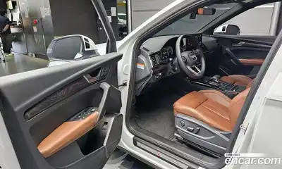 Audi Q5 2023 2.0 гидро в Москве № 196275, миниатюра 11