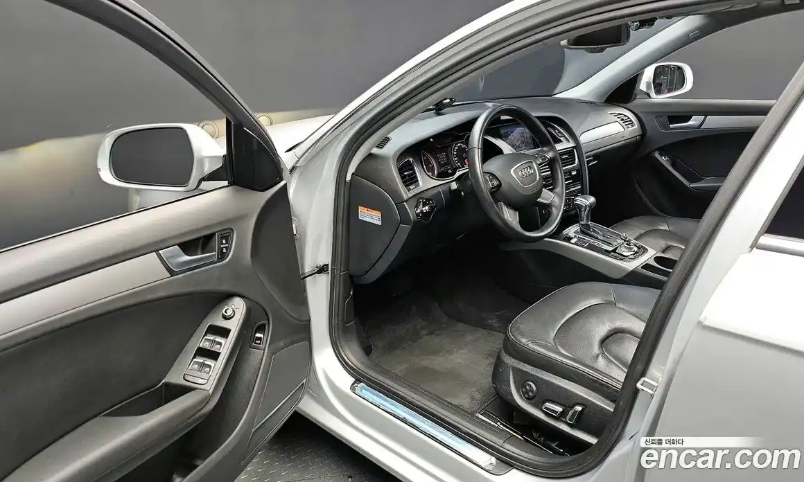 Audi A4 2013 2.0 гидро в Москве № 196654, фото 11