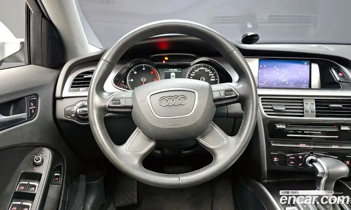 Audi A4 2013 2.0 гидро в Москве № 196654, фото 13