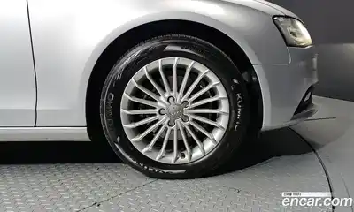 Audi A4 2013 2.0 гидро в Москве № 196654, миниатюра 5
